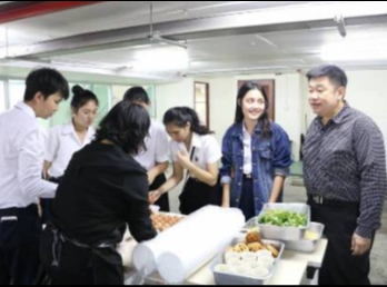 บุคลากร ว.นวัตกรรมฯ ร่วมกับเครือข่าย
Love King Chef