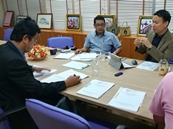 หลักสูตรบริหารมหาบัณฑิต
สาขาวิชาการจัดการฟุตบอลอาชีพจัดประชุมคณะกรรมการหลักสูตร
เพื่อปรึกษาหารือแนวทางในการจัดการเรียนการสอน