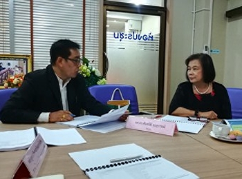 อาจารย์สาขาวิชาการจัดการฟุตบอลอาชีพ
ว.นวัตกรรม เข้าพบ ผู้ทรงคุณวุฒิ
เพื่อขอคำปรึกษา  การปรับปรุง มคอ.๗