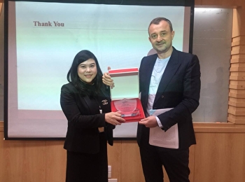 วันที่ 8 พฤศจิกายน 2561 อ.รติรัตน์ ณ
สงขลา
อ.ประจำสาขาการจัดการทุนมนุษย์และองค์การ
ได้รับรางวัล Second Best Paper