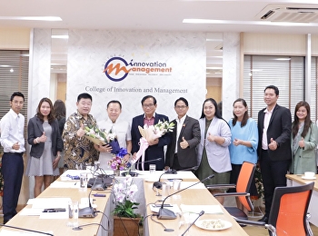 ผู้ช่วยศาสตราจารย์ดร.บัณฑิต ผังนิรันดร์
คณบดีวิทยาลัยนวัตรรมและการจัดการ
พร้อมด้วยคณะผู้บริหาร
อาจารย์และเจ้าหน้าที่
ร่วมแสดงความยินดีกับ ผศ.พิเศษ พลตำรวจโท
ดร.สัณฐาน ชยนนท์ และ ผศ.พิเศษ ดร.วัลลภ
พิริยวรรธน