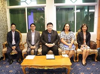 ผู้ช่วยศาสตราจารย์ดร.บัณฑิต ผังนิรันดร์
คณบดีวิทยาลัยนวัตกรรมและการจัดการ
ให้เกียรติเป็นประธานเปิดโครงการปฐมนิเทศนักศึกษาใหม่จากสาธารณรัฐประชาชนจีน
หลักสูตรการจัดการมหาบัณฑิต
สาขาวิชาการจัดการมหาบัณฑิต
และหลักสูตรบริหารธุรกิจบัณฑิต
สาขาวิชานวัตกรรมการค้าร