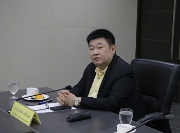 ผู้ช่วยศาสตราจารย์ ดร.บัณฑิต ผังนิรันดร์
คณบดีวิทยาลัยนวัตกรรมและการจัดการ
พร้อมด้วยคณะผู้บริหาร นำโดย รศ.ดร.ฤๅเดช
เกิดวิชัย อธิการบดี
ร่วมต้อนรับคณะกรรมการตรวจประเมินคุณภาพการศึกษาภายใน
มหาวิทยาลัยราชภัฏสวนสุนันทา
ประจำปีการศึกษา 2561