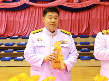 คณบดี ว.นวัตกรรมฯ พร้อมผู้บริหาร
เข้าร่วมพิธีถวายราชสดุดี
ถวายพระพรชัยมงคล
และถวายสัตย์ปฏิญาณเพื่อเป็นข้าราชการดีและพลังของแผ่นดิน