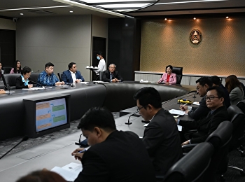 รศ.ดร.บัณฑิต ผังนิรันดร์
คณบดีวิทยาลัยนวัตกรรมและการจัดการ
พร้อมด้วย
คณะผู้บริหารวิทยาลัยนวัตกรรมและการจัดการ
เข้าร่วมประชุมชี้แจ้งแนวทางการควบรวมหน่วยงานการจัดการศึกษาณ
ห้องประชุมสภามหาวิทยาลัย อาคาร ๓๑ ชั้น ๕
โดยมีรศ.ดร.ชุติกาญจน์ ศรีวิบูลย์
รักษาการอธิ