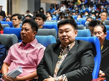 รองศาตราจารย์ ดร.บัณฑิต ผังนิรันดร์
คณบดีวิทยาลัยนวัตกรรมและการจัดการพร้อมคณาจารย์วิทยาลัยฯเข้าร่วมประชุมการมอบนโยบาย​
และแนวทางการปฏิบัติงาน​ ประจำปีงบประมาณ​
๒๕๖๔ (สายวิชาการ) พร้อมมอบนโยบาย เรื่อง
การปฏิรูปมหาวิทยาลัยในยุคดิจิทัล