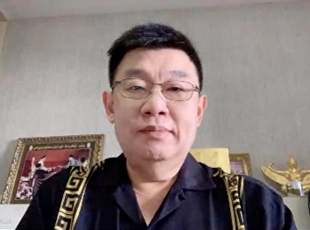 Assoc. Prof. Dr. Bundit Phangnirand
attended the meeting of the Board of
Directors of the Educational Center of
Ranong Province.