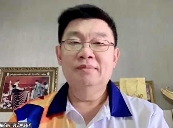 Assoc.Prof.Dr.Bundit Pungnirund joined
the committee for the thesis defense
examination. Doctor of Philosophy
Program Management Innovation