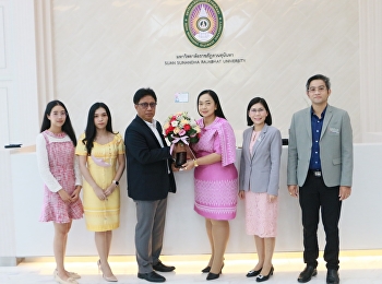Vice-Chancellor and management team
various departments of Suan Sunandha
Rajabhat University joined to
congratulate Assistant Professor Dr.
Chonlapasorn Sitthiwarongchai.