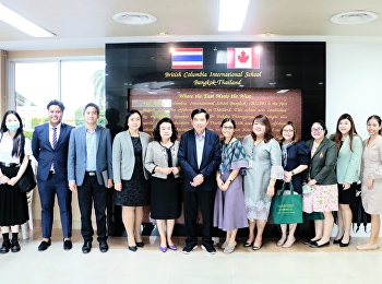 Public relations, introducing courses
Bachelor of Business Administration
(Bilingual Program) and international
programs ) at British Columbia
International School.