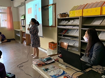 อาจารย์เบญญา หวังมหาพร
ตัวแทนสาขาวิชานวัตกรรมการจัดการ
หลักสูตรสองภาษา
วิทยาลัยนวัตกรรมและการจัดการ
เข้าร่วมแนะแนวทางการศึกษาต่อ ณ
โรงเรียนฤทธิยะวรรณาลัย2