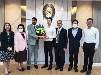 หลักสูตรปรัชญาดุษฎีบัณฑิต
สาขาวิชานวัตกรรมการจัดการ  (นักศึกษาจีน)
นำนักศึกษาขึ้นสอบเค้าโครงวิทยานิพนธ์และสอบป้องกันวิทยานินพธ์ตามนโยบายการพลักดันนักศึกษาจีน