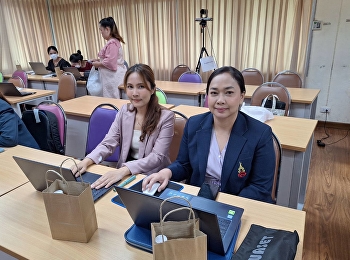 Dean of the College of Innovation and
Management .Attend training in using the
electronic thesis writing system.